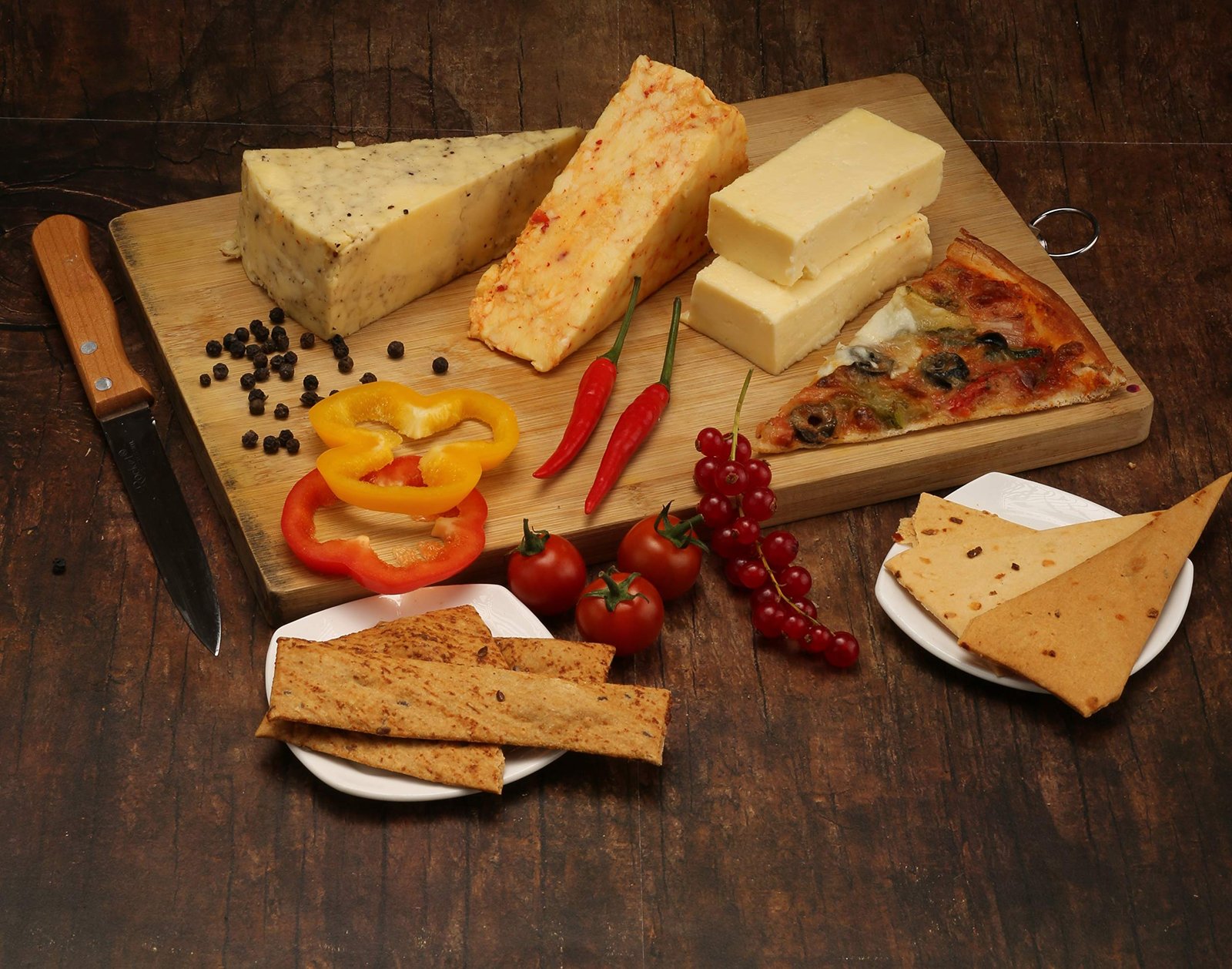 Akshayakalpa - Handcrafted Artisan Organic Chilli Cheddar 200g - Image 3